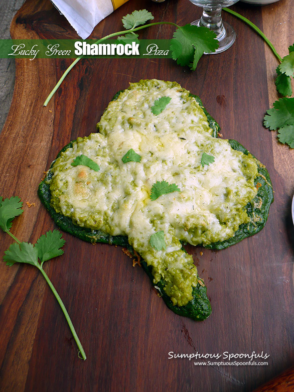 Lucky Green Shamrock Pizza ~ Sumptuous Spoonfuls #Irish #StPatricksDay #recipe