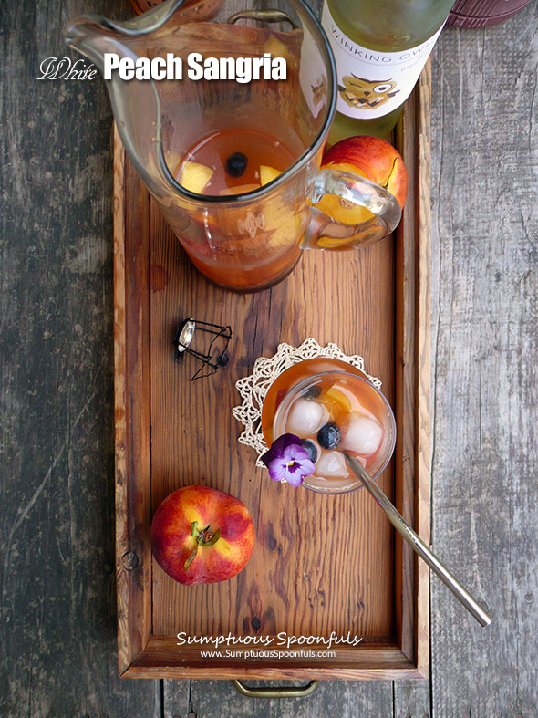 Sparkling White Peach Sangria ~ Sumptuous Spoonfuls #peach #sangria #recipe