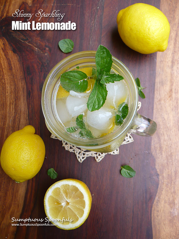 Skinny Sparkling Mint Lemonade ~ Refreshing and bubbly and almost calorie free, this lovely summer lemonade is perfect on a hot summer day