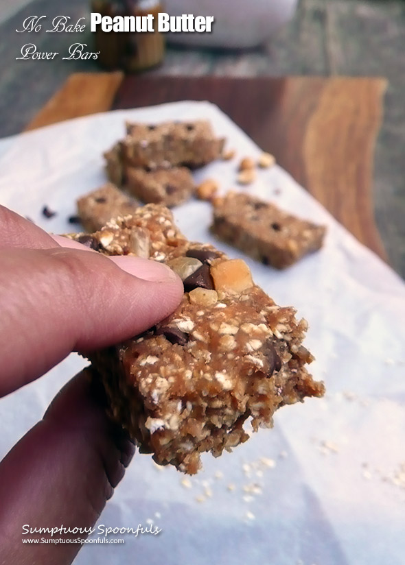 No Bake Peanut Butter Power Bars ~ 10 minutes to mix up this healthy snacking bliss! High in protein and fiber, only 106 calories in each little bar!
