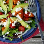 Kickin' Buffalo Chicken Salad with Blue Cheese Yogurt Dressing ~ Sumptuous Spoonfuls #salad #recipe