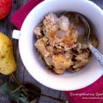 Ginger Apple Pear Crisp Baked Oatmeal ~ Sumptuous Spoonfuls #baked #oatmeal #recipe