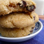 Gluten Free Crunchewy Chocolate Chip Cookies ~ Sumptuous Spoonfuls #glutenfree #cookie #recipe