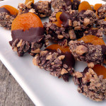 Dark Chocolate Dipped Toffee Apricots ~ Sumptuous Spoonfuls #healthy #dessert #recipe