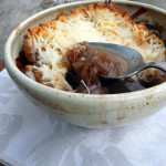 Dark & Smoky Caramelized Onion Gouda Soup ~ Sumptuous Spoonfuls #french #onion #soup #recipe