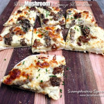 Wild Mushroom & Sausage White Pizza ~ Sumptuous Spoonfuls #mushroom #pizza #recipe