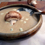 Mushroom Gorgonzola Ale Soup ~ Sumptuous Spoonfuls #beer #cheese #soup #recipe