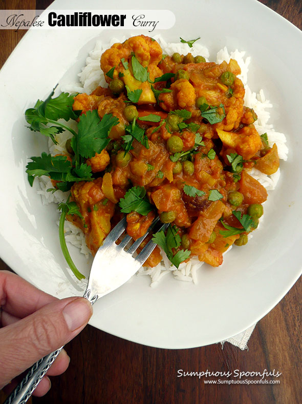 Nepalese Cauliflower Curry {Misayeko Tarkari} ~ Sumptuous Spoonfuls #Nepal #Cauliflower #Vegetarian #Curry #recipe