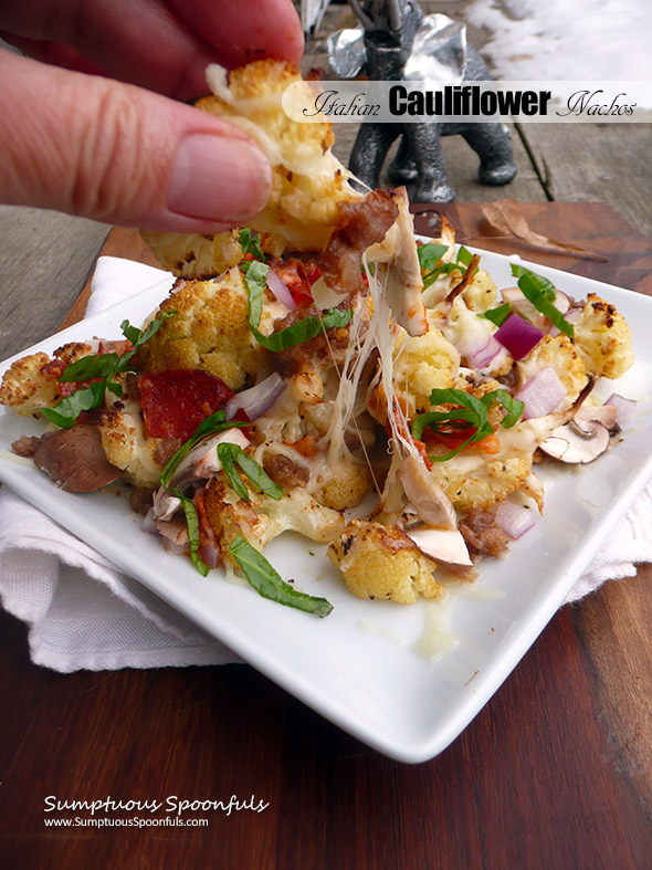 Italian Cauliflower Nachos ~ Sumptuous Spoonfuls #healthy #Italian #nachos #recipe