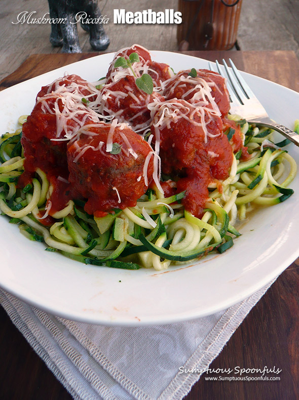 Mushroom Ricotta Meatballs ~ Sumptuous Spoonfuls #meatballs #recipe