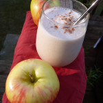 Apple Pie Smoothie ~ Sumptuous Spoonfuls #apple #pie #smoothie
