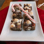 Peppermint Hot Chocolate Bliss Bars ~ Sumptuous Spoonfuls #gooey #chocolate #mint #bars