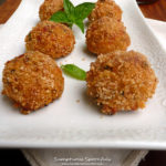 Baked Pesto Zucchini Arancini ~ Sumptuous Spoonfuls #leftover #rice #zucchini #recipe