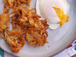 https://www.sumptuousspoonfuls.com/wp-content/uploads/2022/10/Crunchy-Easy-Air-Fryer-Hash-Browns-from-scratch-2-260x195.png