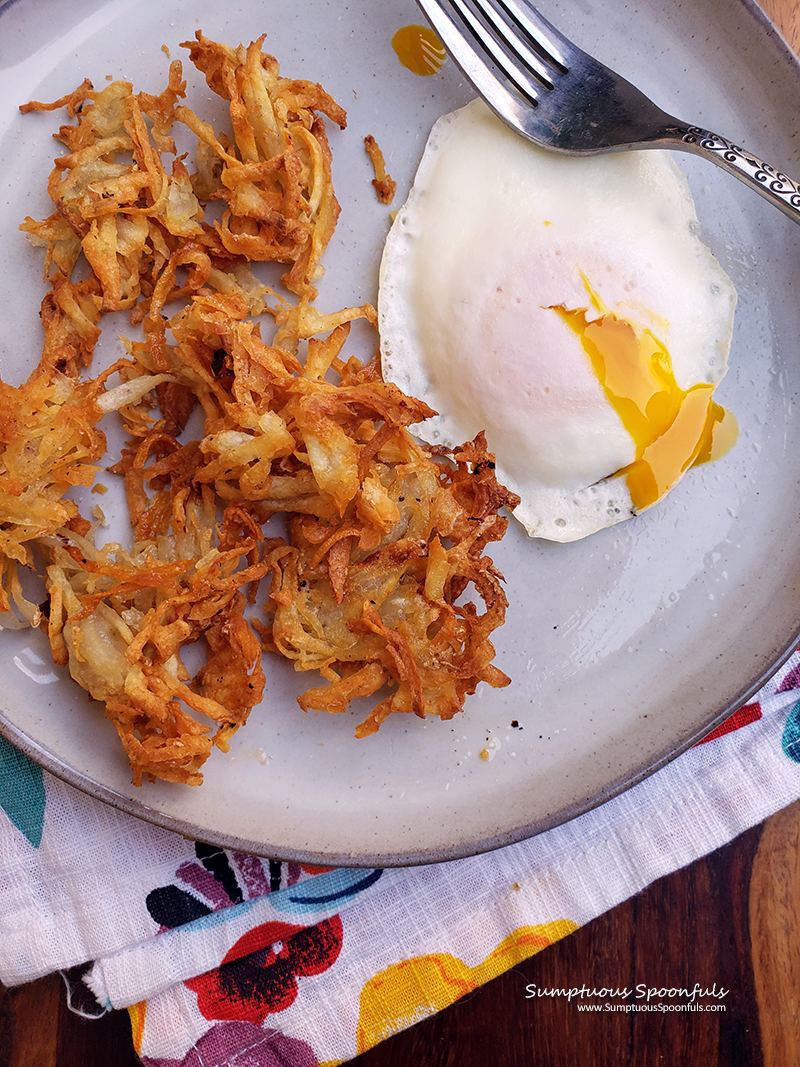 https://www.sumptuousspoonfuls.com/wp-content/uploads/2022/10/Crunchy-Easy-Air-Fryer-Hash-Browns-from-scratch-2.png